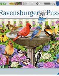 At the Birdbath 500 pc Large Format Puzzle - Game On