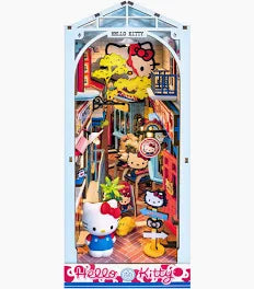 Hello Kitty® DIY Miniature Bookend Town Square - Game On