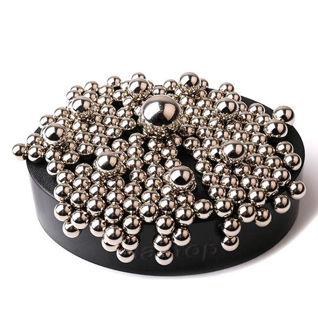 Magnetic Sculpture - Game On