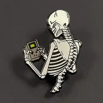 Pin: Skeleton Gameboy - Game On