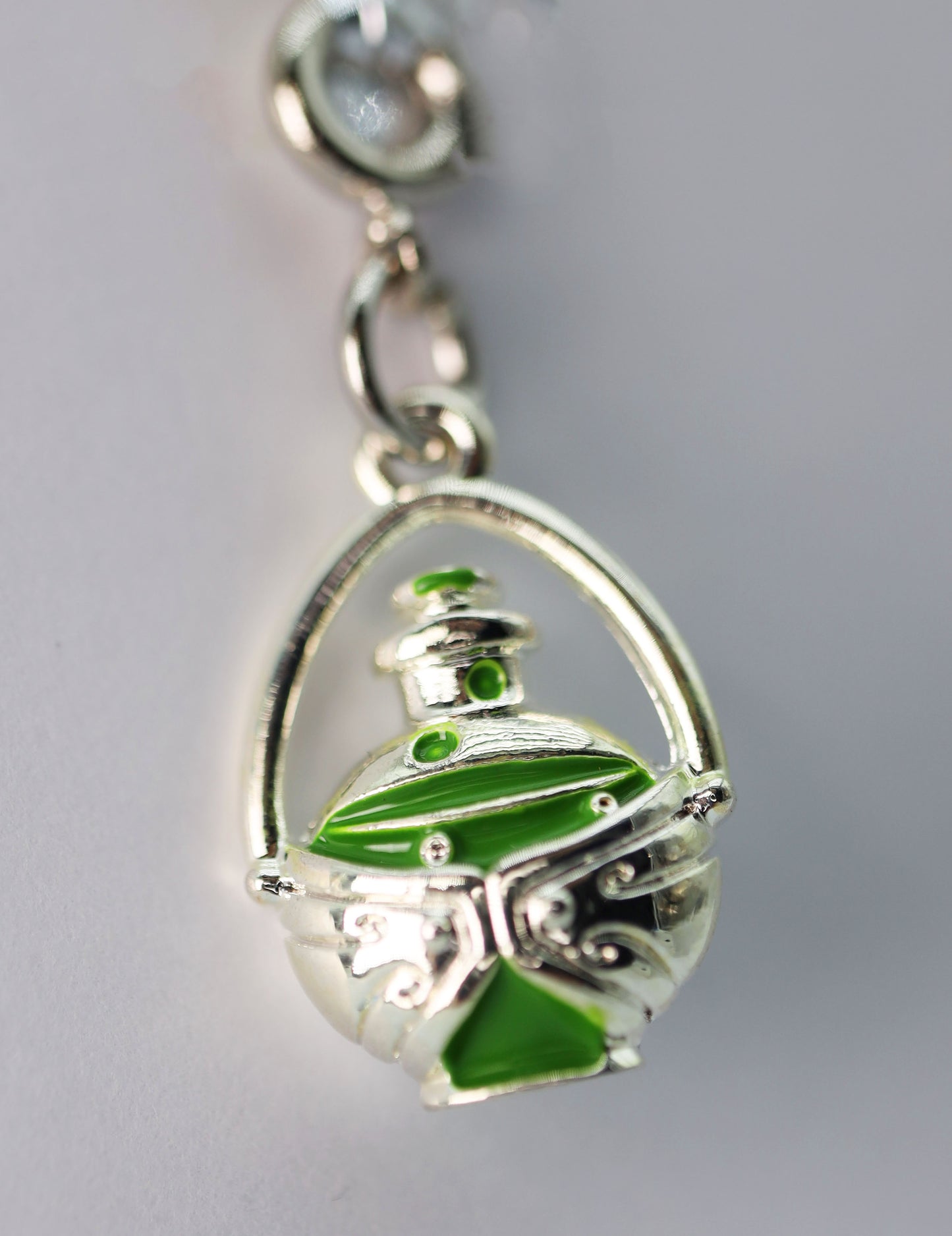 Traveler's Trinkets - Endurance Potion Charm - Game On