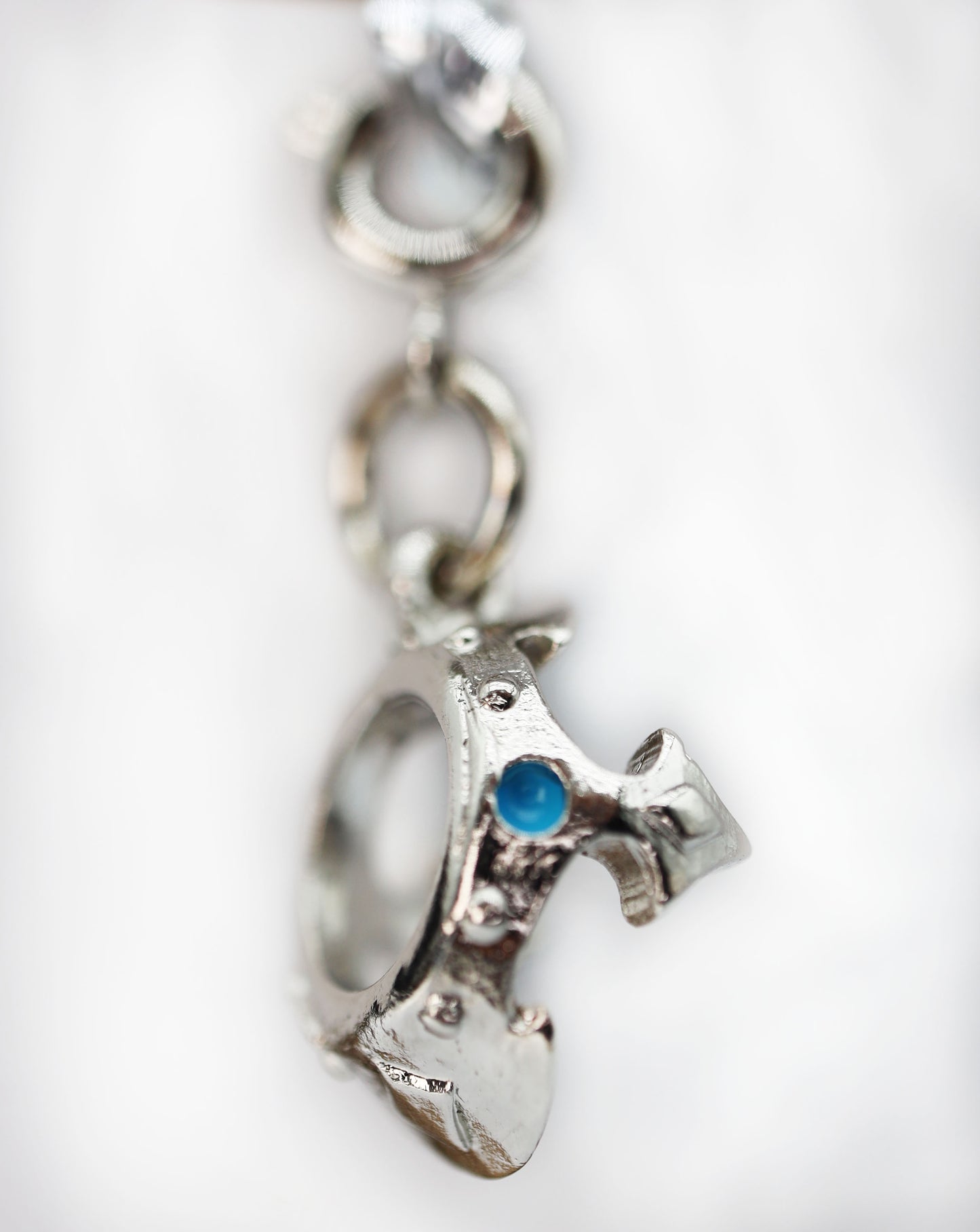 Traveler's Trinkets - Heir's Crown Charm - Game On