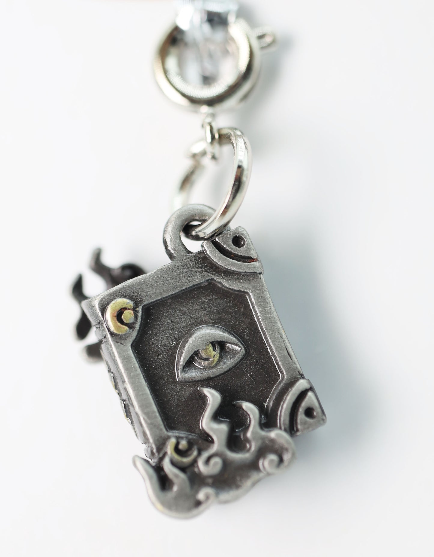 Traveler's Trinkets - Spellbook Charm - Game On