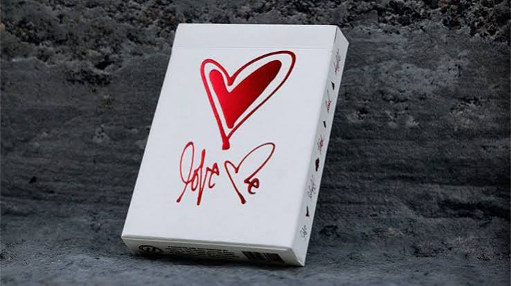 Love Me Playing cards - Classic - Game On