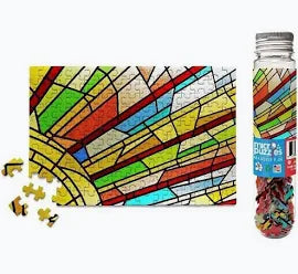 Stained Glass Window - Micro Puzzle - Game On