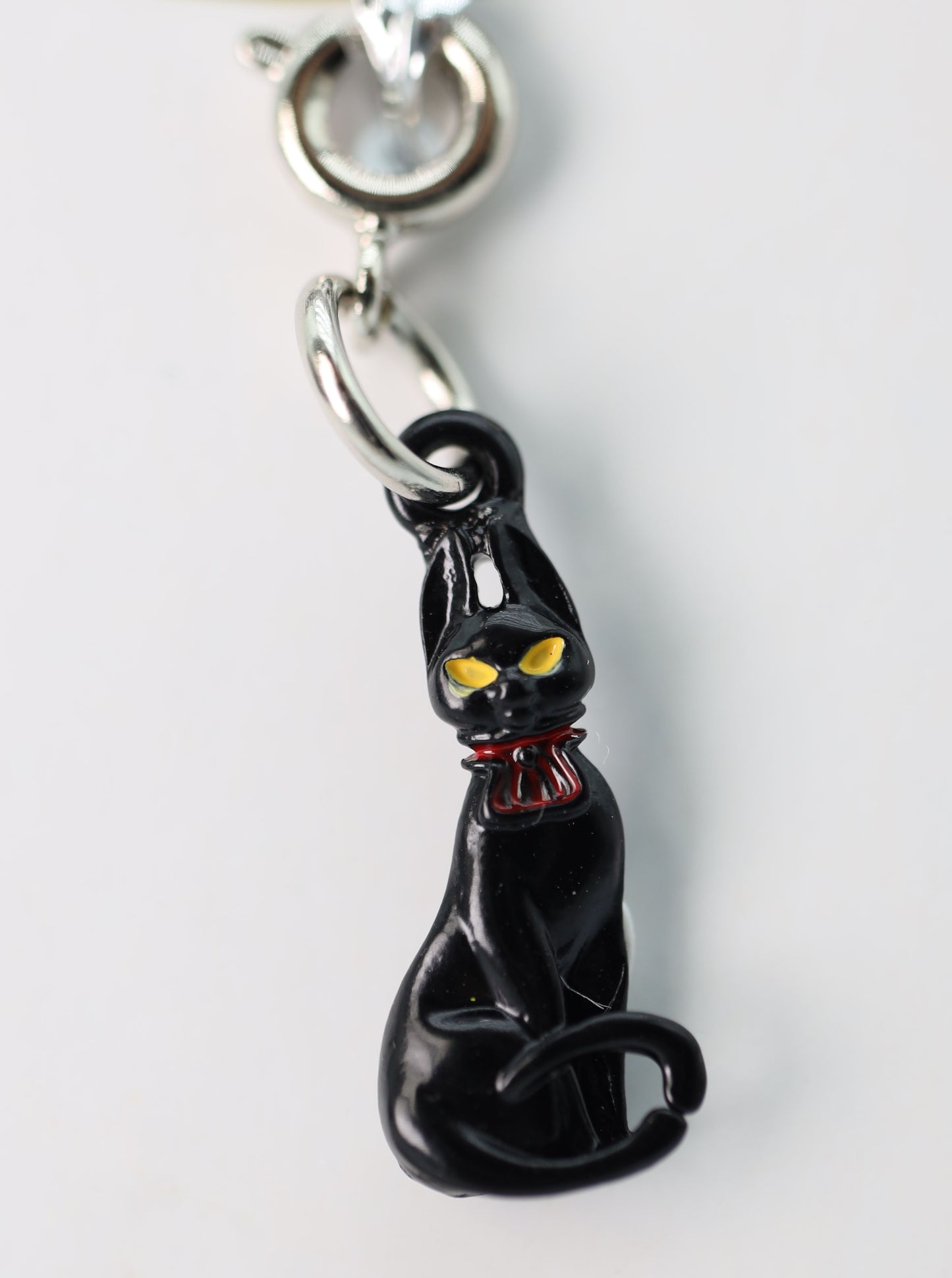 Traveler's Trinkets - Cat Charm - Game On