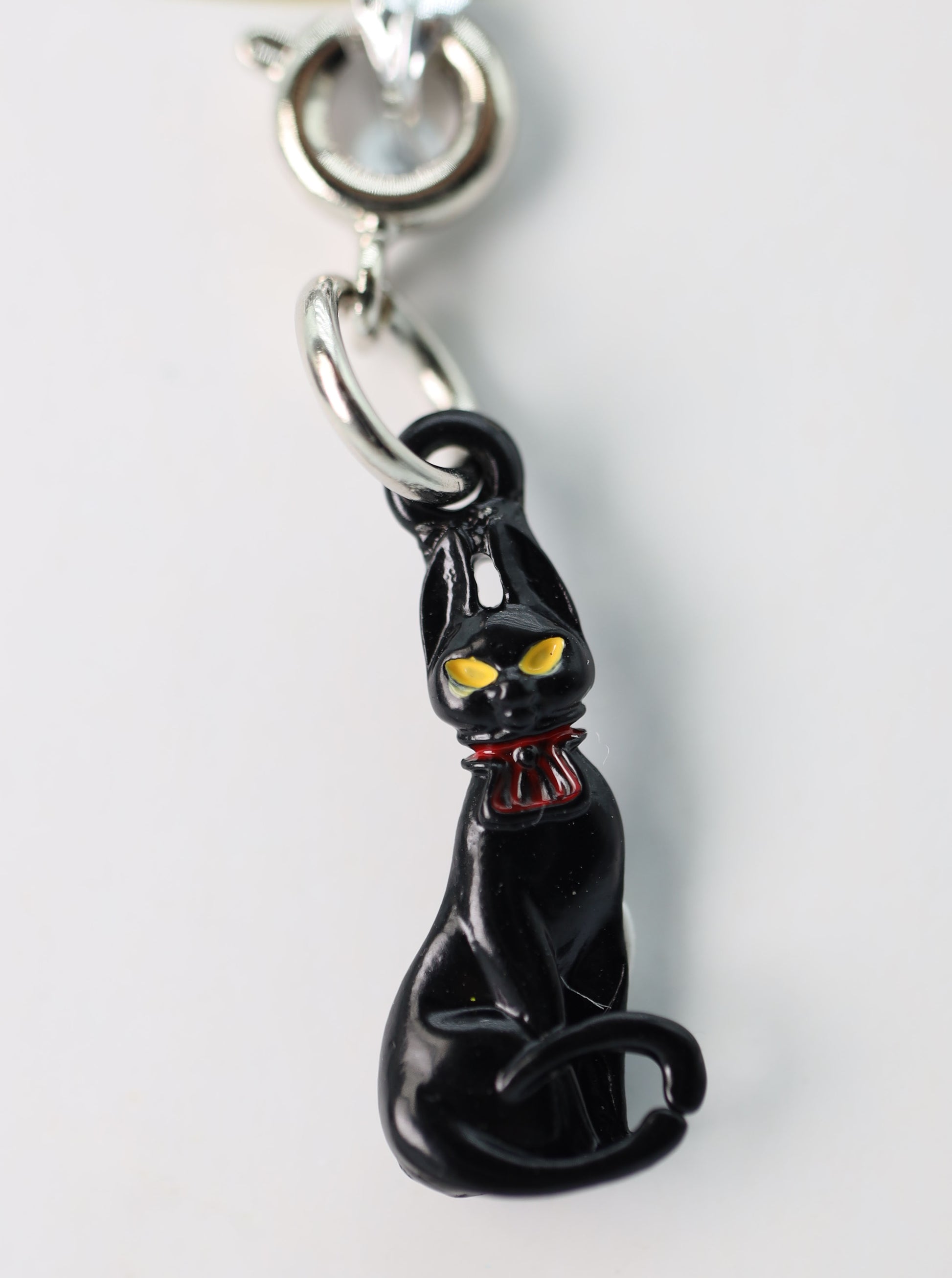 Traveler's Trinkets - Cat Charm - Game On
