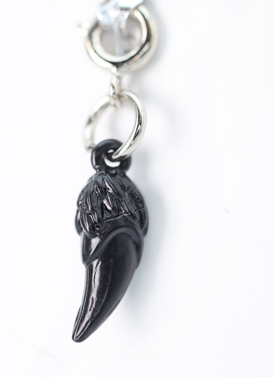 Traveler's Trinkets - Dragon Fang Charm - Game On