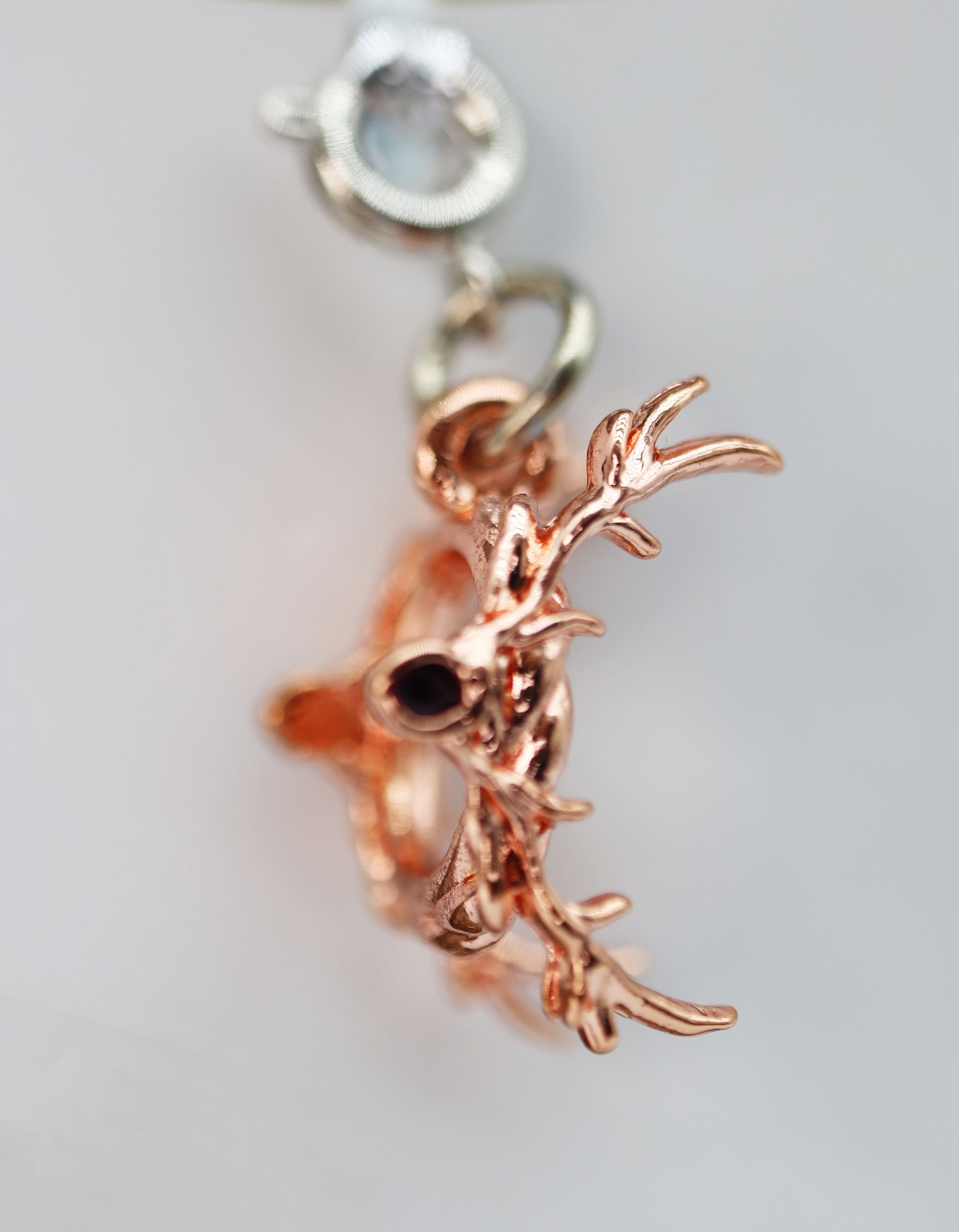 Traveler's Trinkets - Fae Crown Charm - Game On